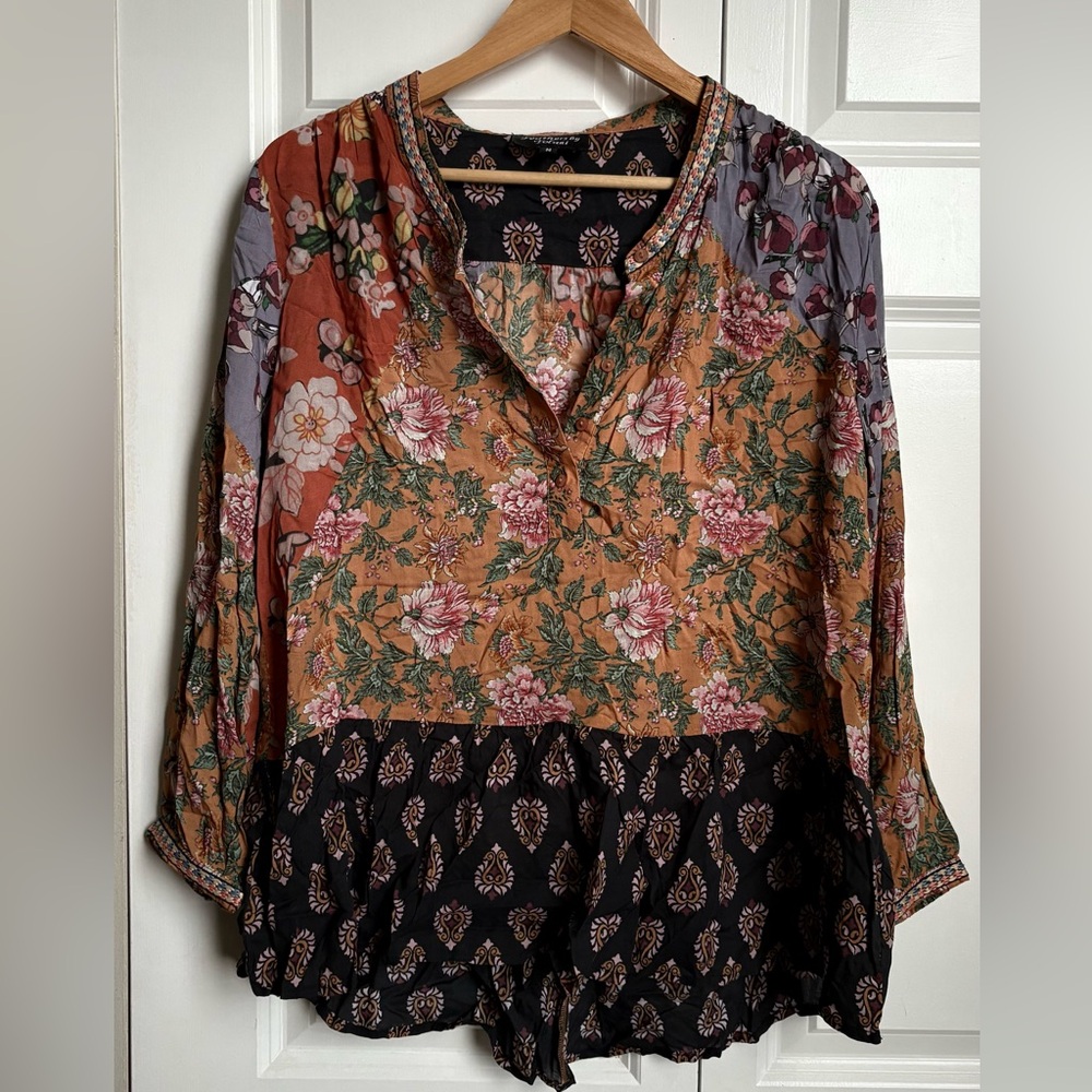 Feathers by Tolani / Multicolor Floral Boho Blouse / M